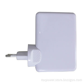 Charger for iPhone, with 5V DC/4A Maximum Output Voltage and 100V to 240V AC Input Voltages